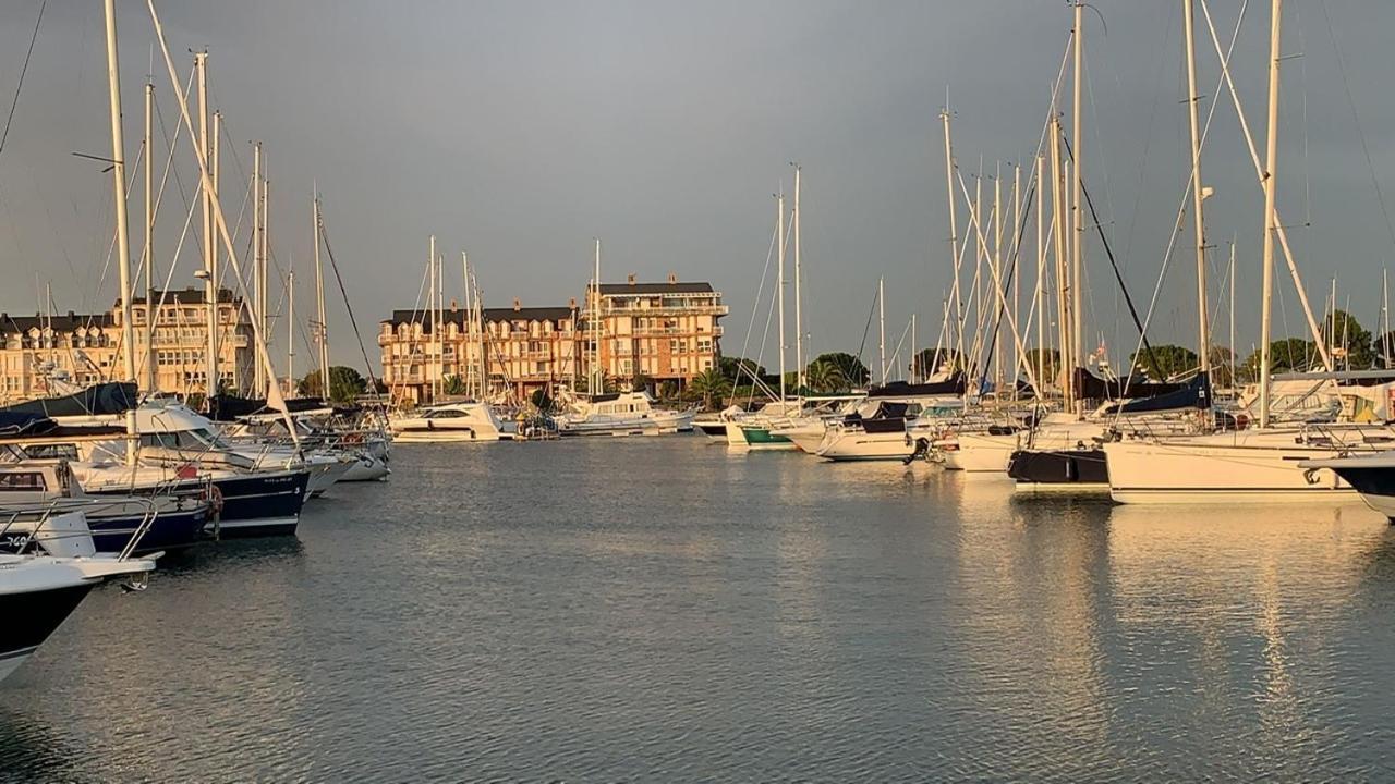 Apartamento Puerto Deportivo Marina De Santander Dış mekan fotoğraf